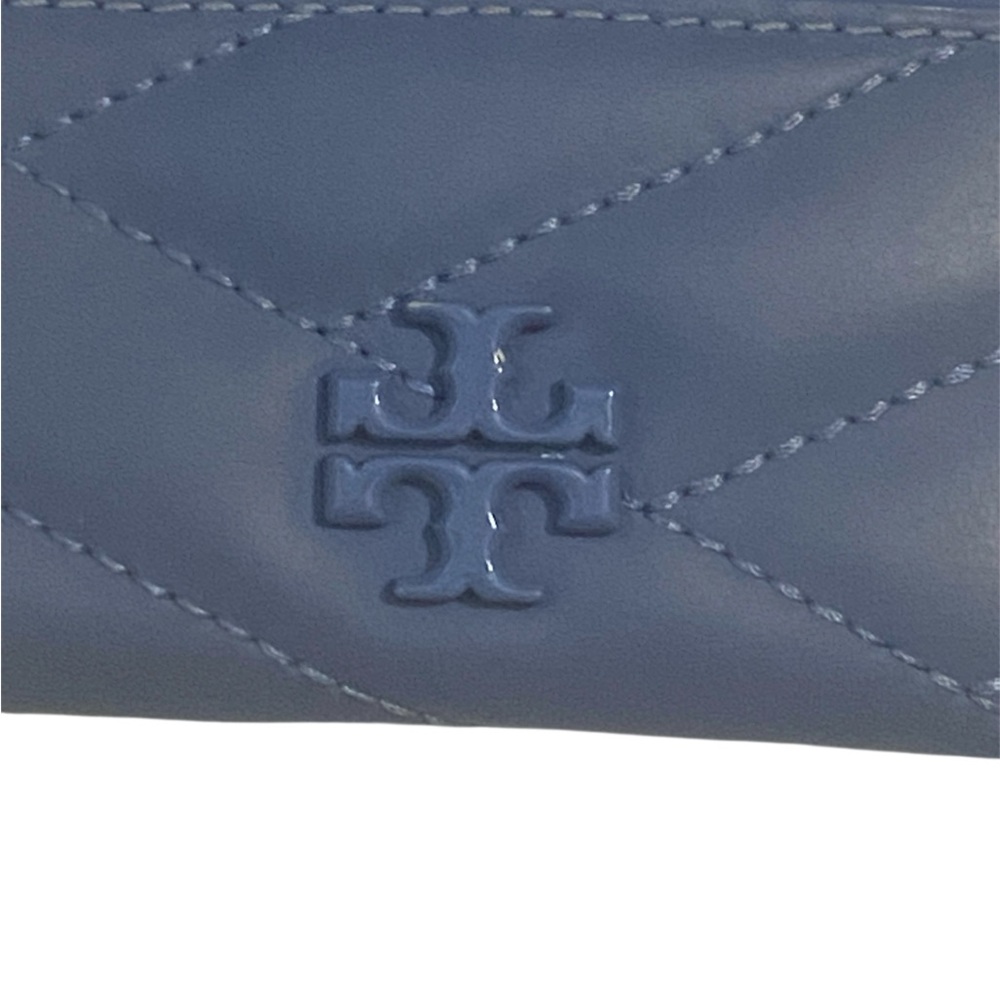Tory Burch Quilted Blue Card Holder - Picture 2 of 4